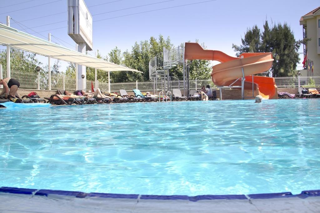 Hotel (adults Only)